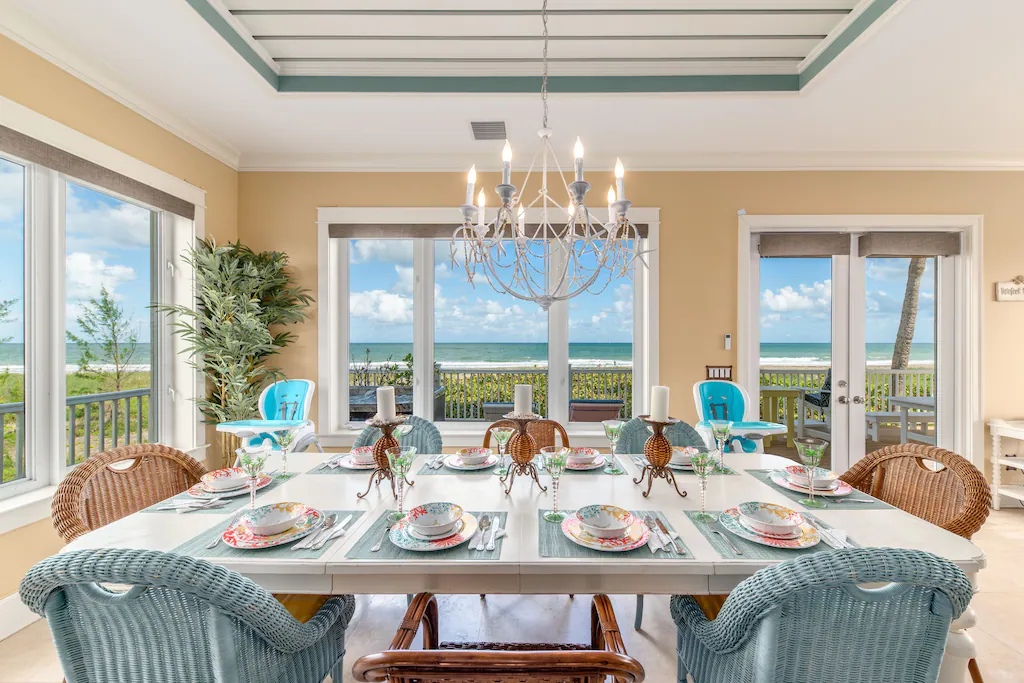 A dining room table could seat 12 people.