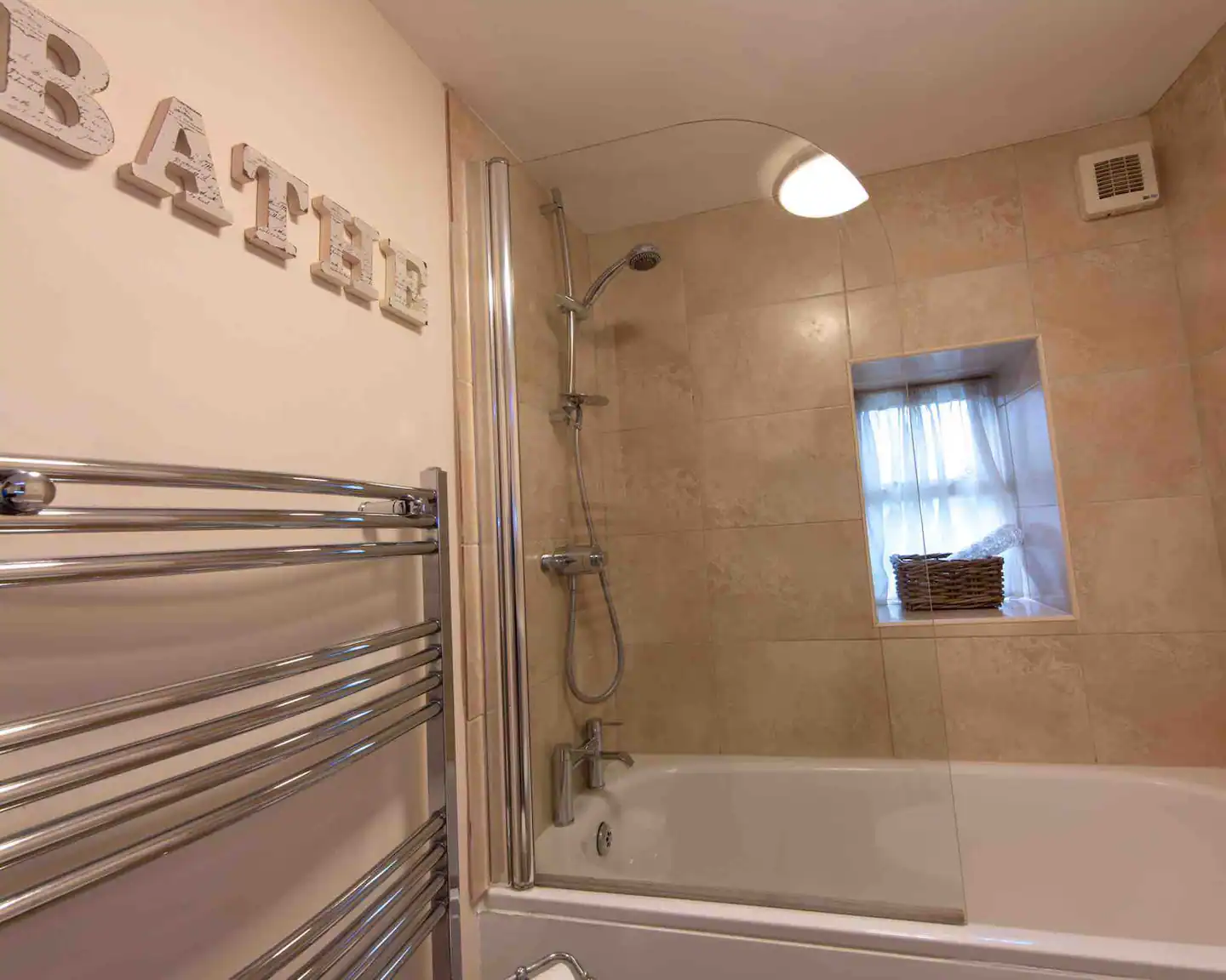 Relax in the bath or enjoy a relaxing hot shower.