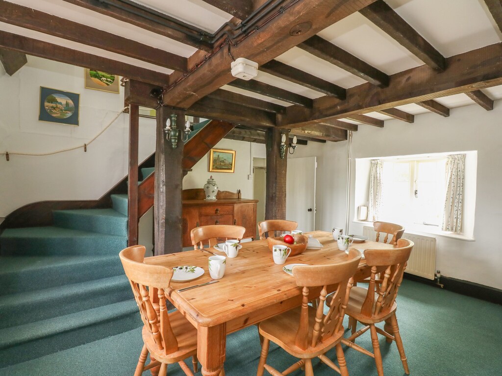 Dining table for 6