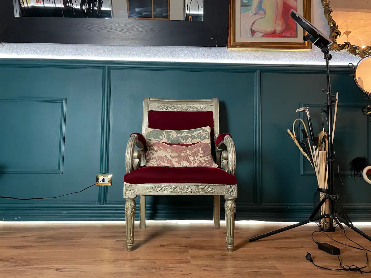 The Throne of the Lady.