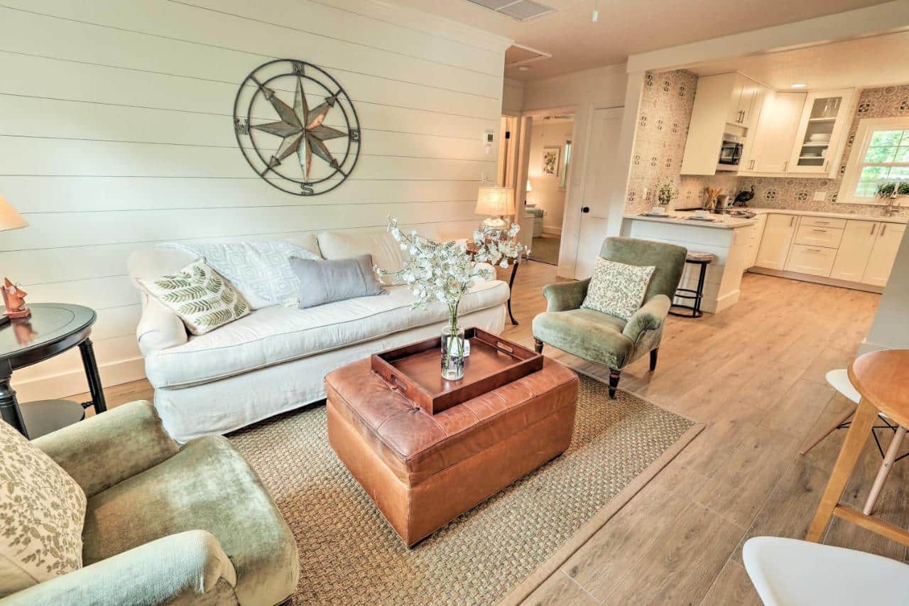 Orlando Vacation Rental | 2BR | 1BA | 830 Sq Ft | 1 Step to Enter