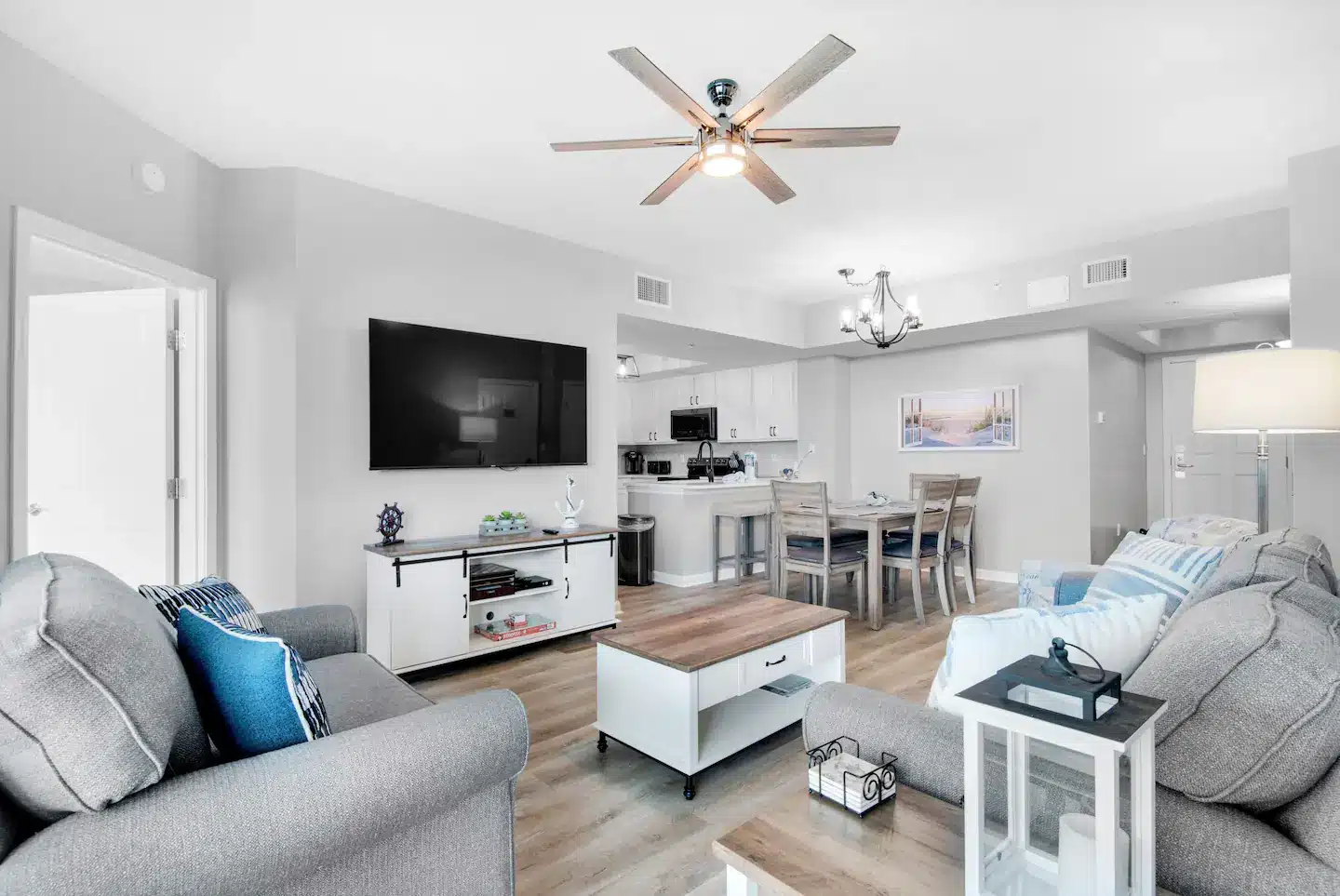 Welcome to Palms of Destin 1515